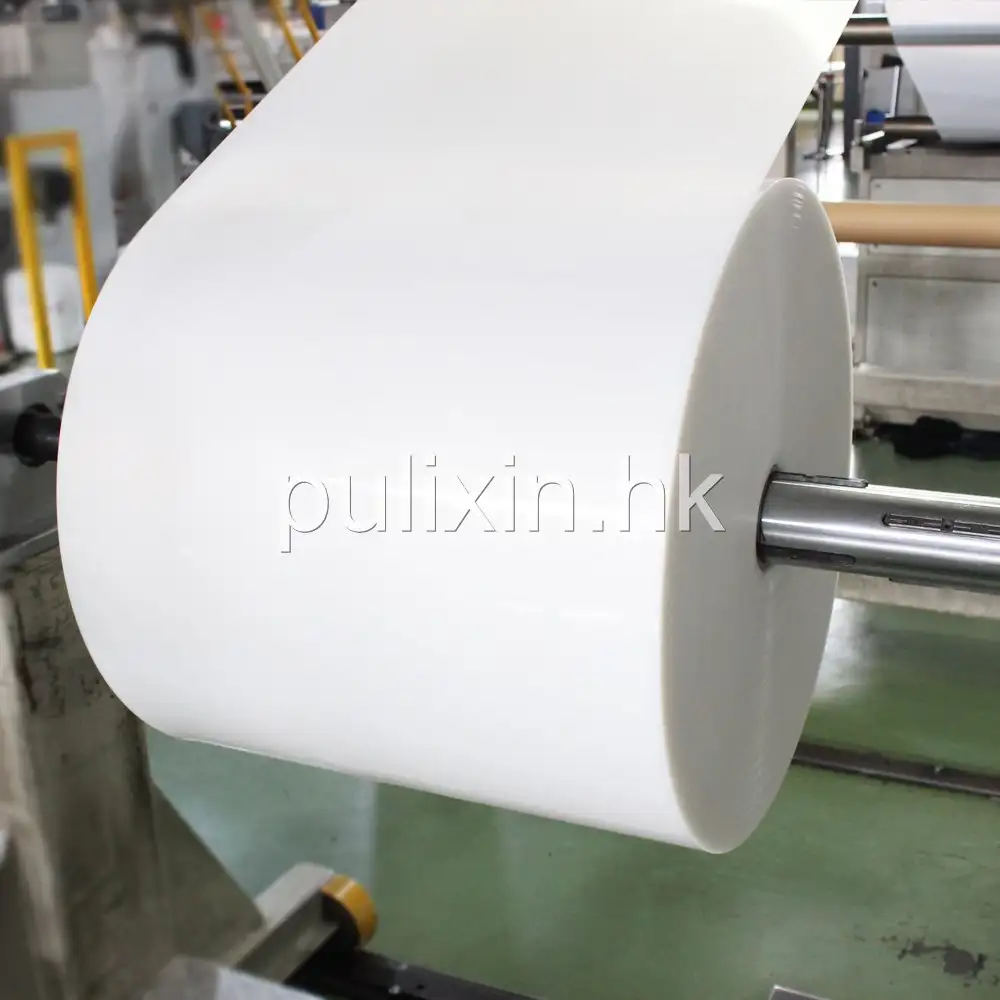 Image de la production de rouleaux de feuilles de plastique PP thermoformées